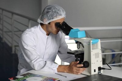 laboratoire-microscope